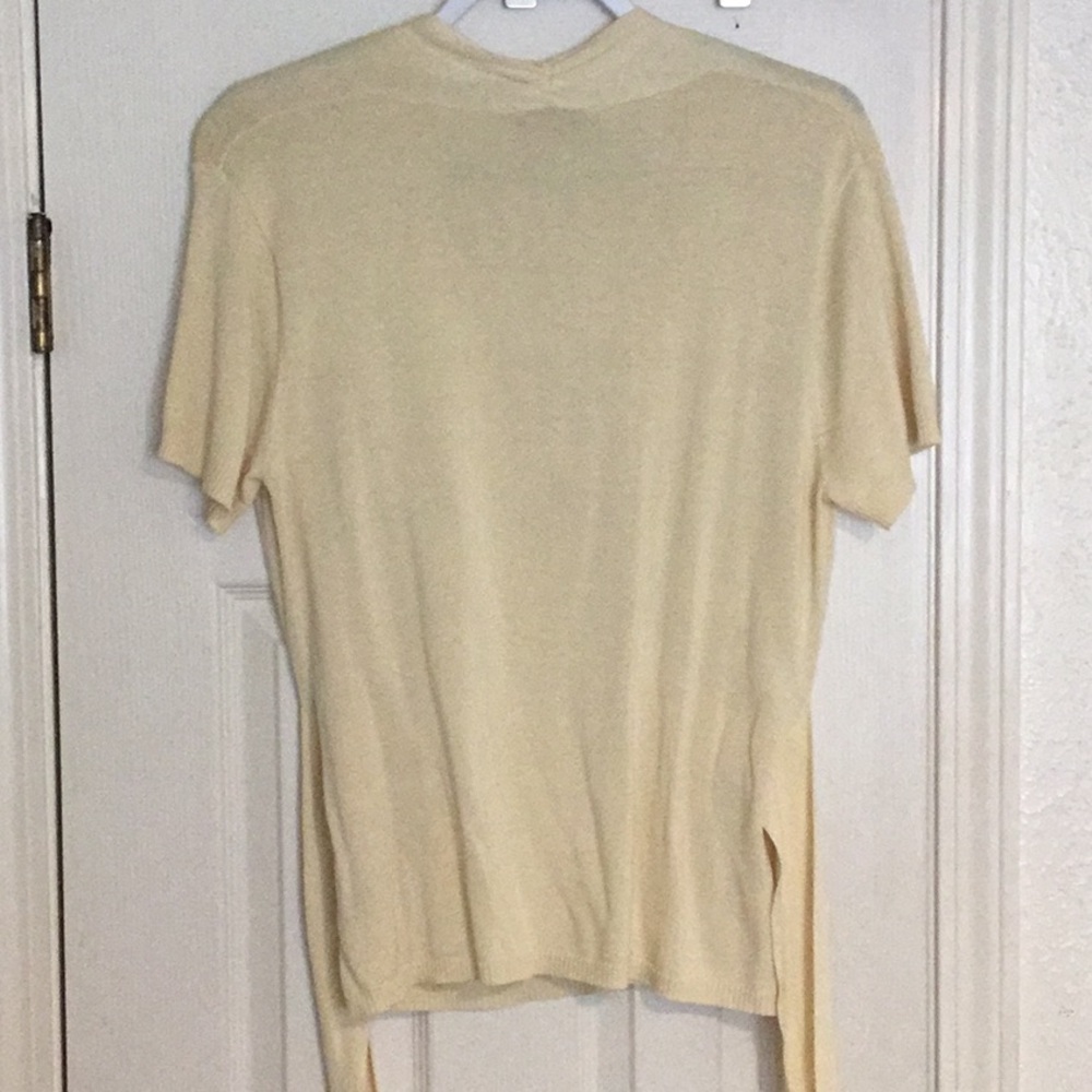 NWT Bandolino Light Yellow Wrap Top with Pink Label - Picture 6 of 16